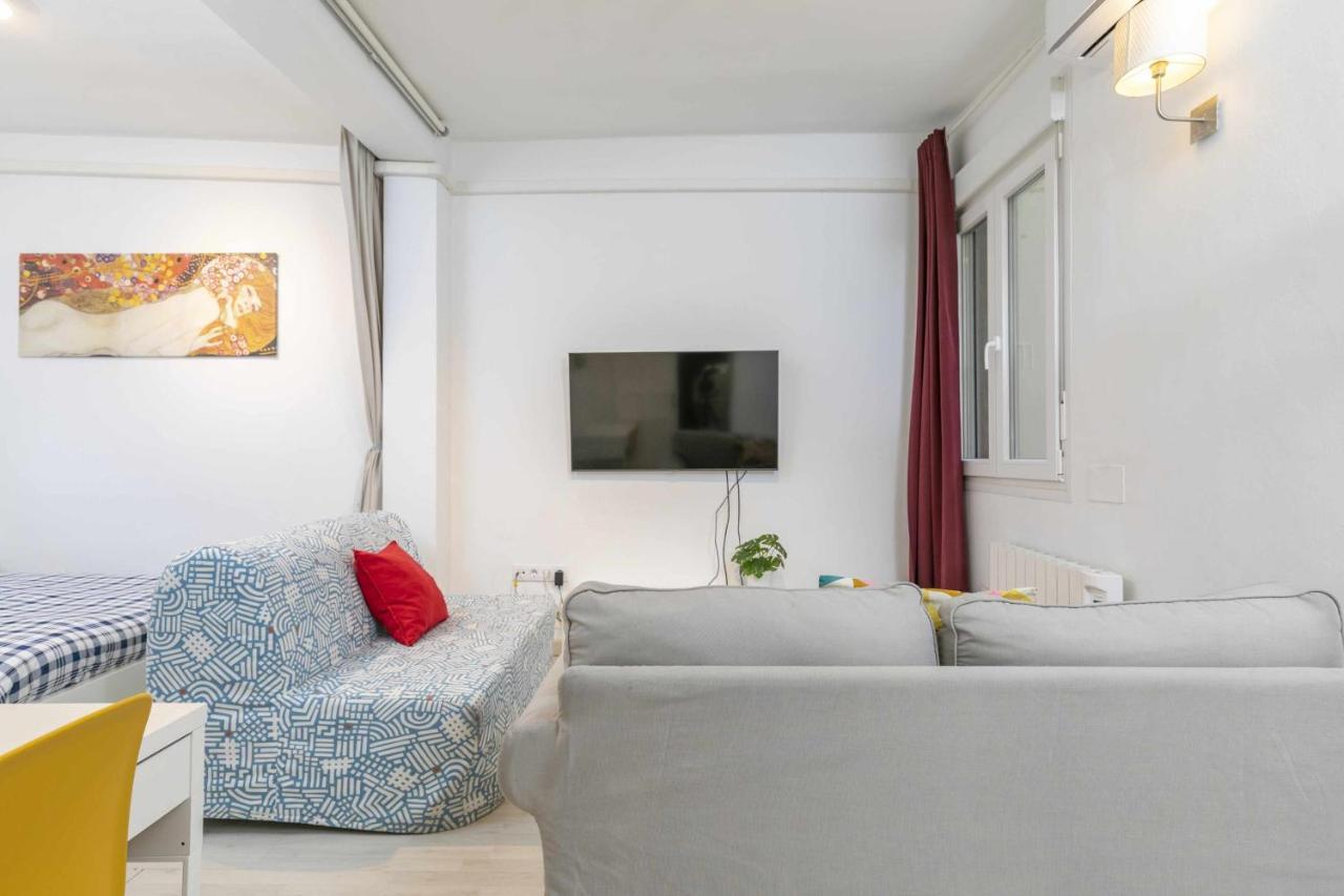 Apartamento Apartamento céntrico y confortable Madrid Exterior foto
